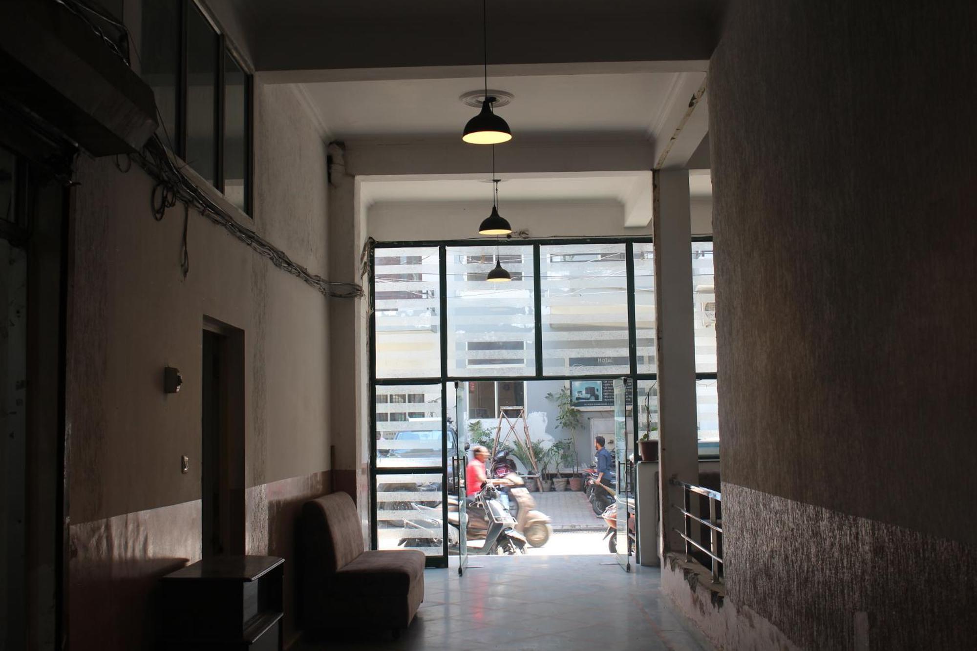 Shree Chitra Residency By Grb Hotel Haridwar Bagian luar foto
