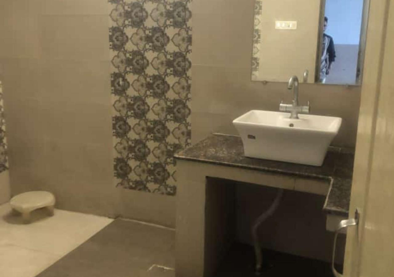 Shree Chitra Residency By Grb Hotel Haridwar Bagian luar foto